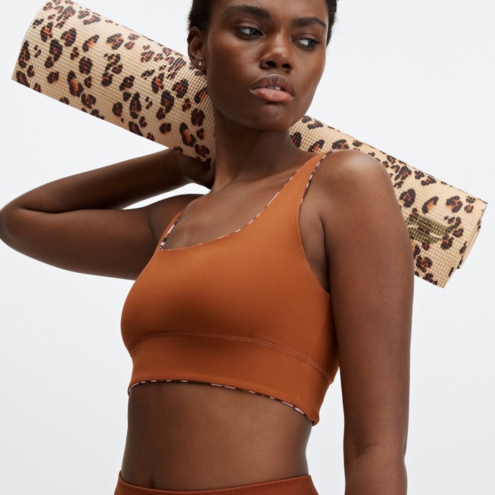 Fabletics - The Essential Yoga Mat: Leopard